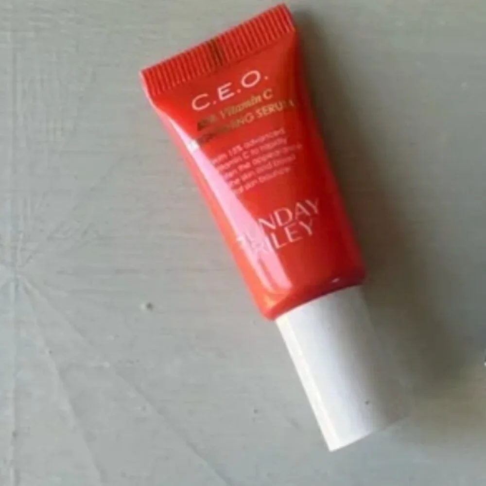 NWT Sunday Riley CEO 15% Vitamin C Brightening Serum